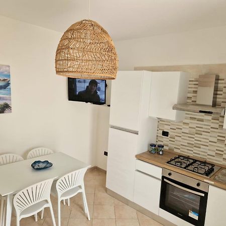 Casa Francesco 80M Dal Mare Cristallino Lido Marini Exterior foto